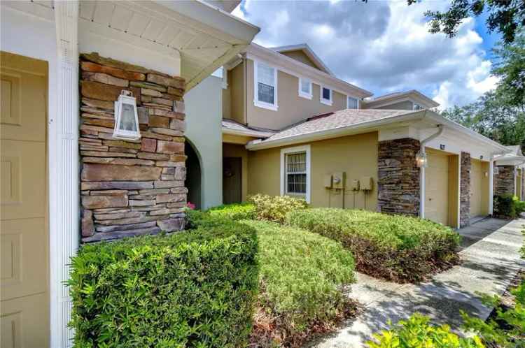 House For Sale in 8125, Stone Path Way, Tampa, Florida