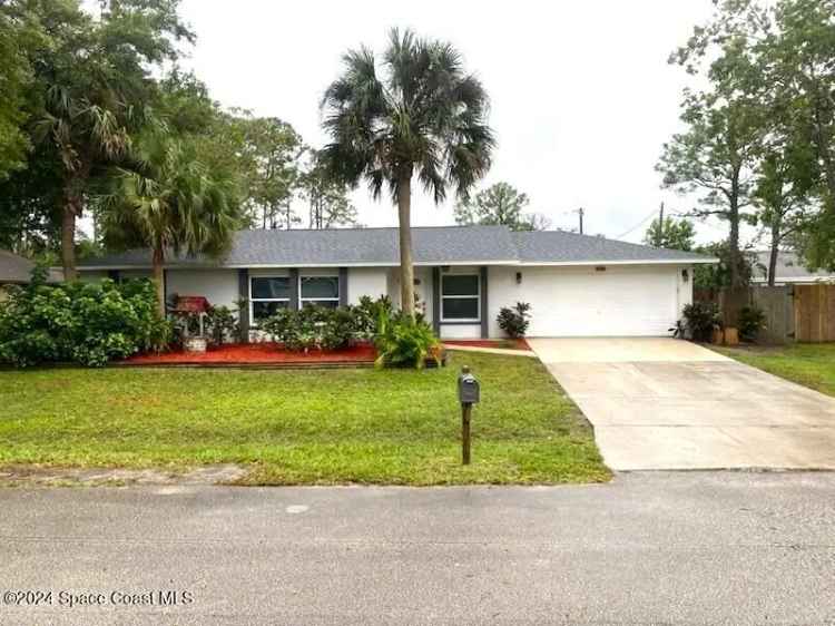 Single-family house For Sale in Palm Bay, Florida