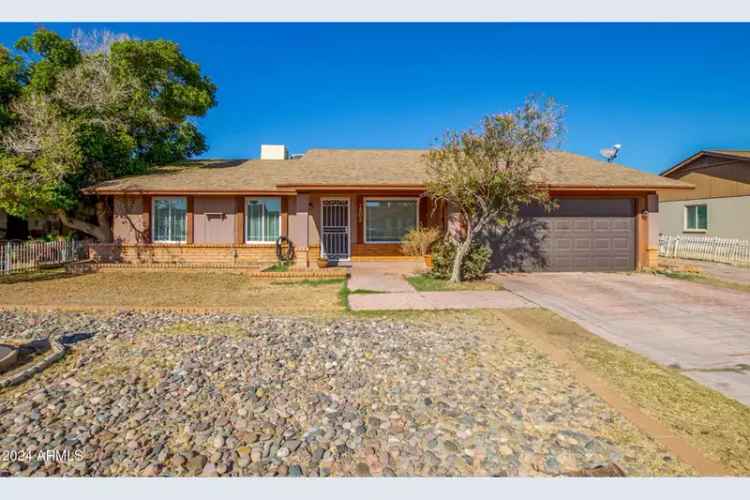 Single-family house For Sale in 7802, West Catalina Drive, Phoenix, Arizona