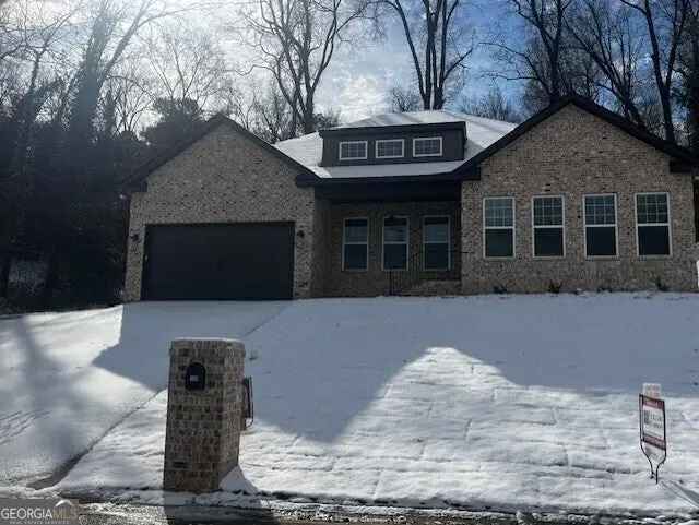 Single-family house For Sale in 126, Sugarloaf Circle, Macon, Georgia