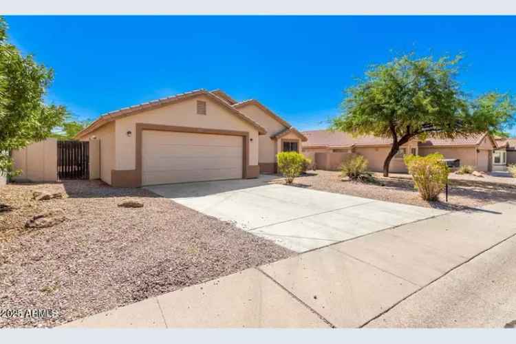 Single-family house For Sale in 603, West Sierra Vista Drive, Apache Junction, Arizona