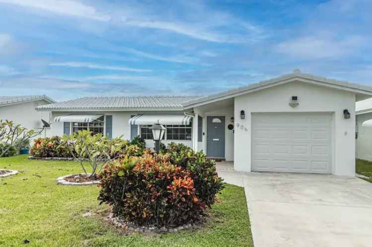 Single-family house For Sale in Boynton Beach, Florida