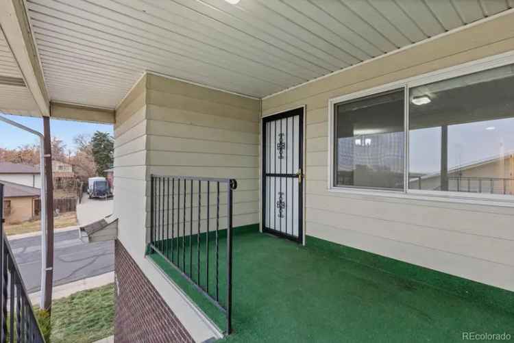 Condo For Sale in 9868, West Appletree Place, Thornton, Colorado