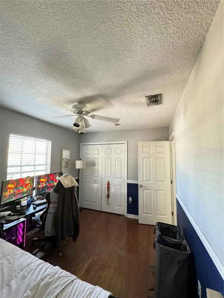 Single-family house For Sale in 1102, West Charter Street, Tampa, Florida