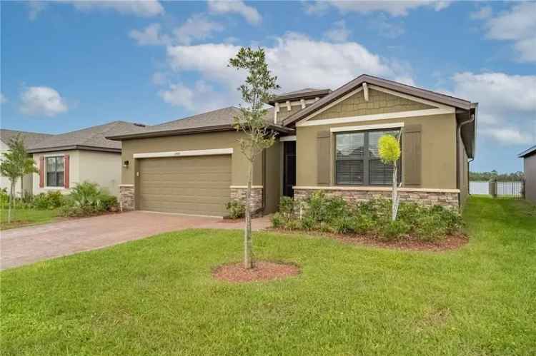 Single-family house For Sale in Palm Bay, Florida