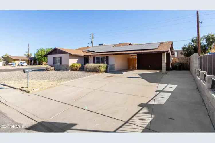 Single-family house For Sale in 4415, North 79th Drive, Phoenix, Arizona