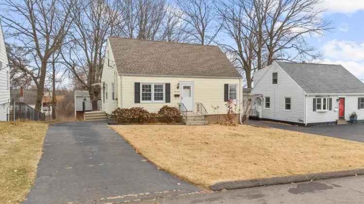 Single-family house For Sale in 17, Hillside Avenue, West Haven, Connecticut