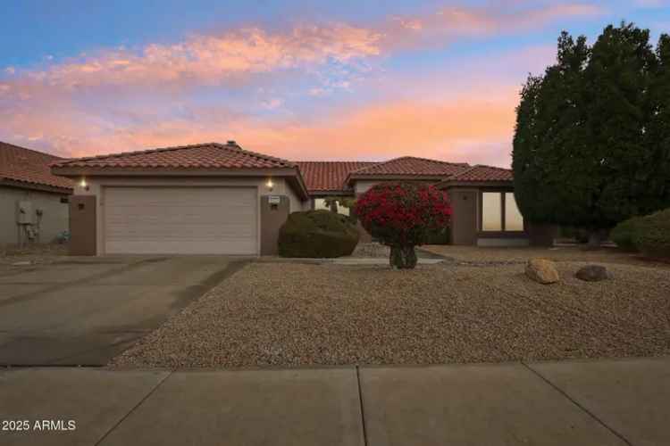 Single-family house For Sale in 16220, West Red Rock Drive, Surprise, Arizona