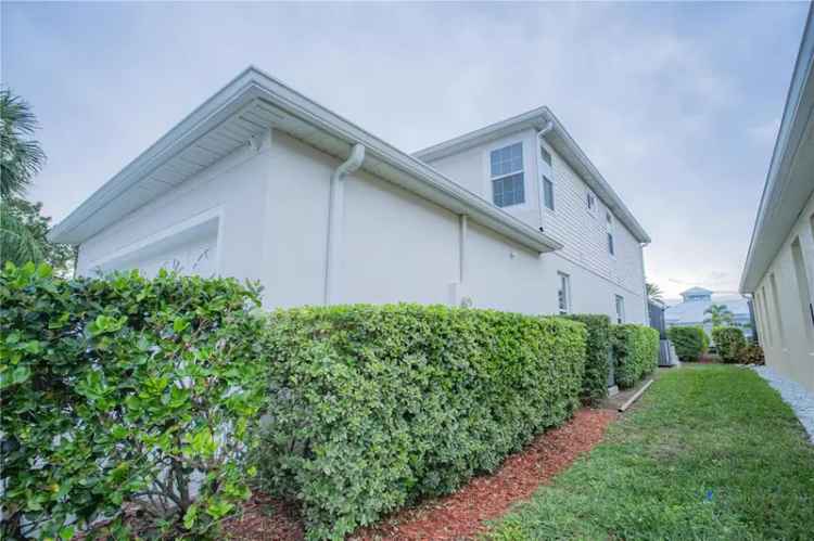 Single-family house For Sale in 8100, Fan Palm Way, Kissimmee, Florida