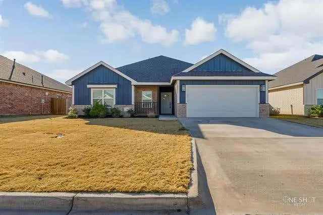 Single-family house For Sale in Abilene, Texas