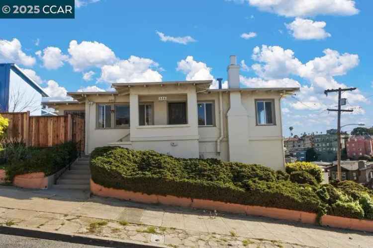 Single-family house For Sale in 506, Montclair Avenue, Oakland, California