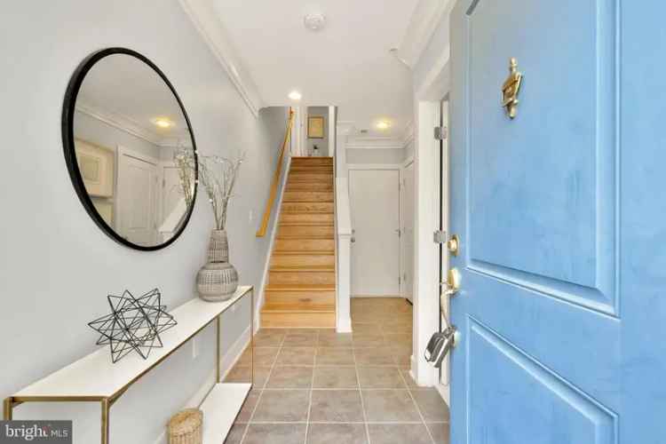 House For Sale in 908, 3rd Place Southeast, Washington, District of Columbia