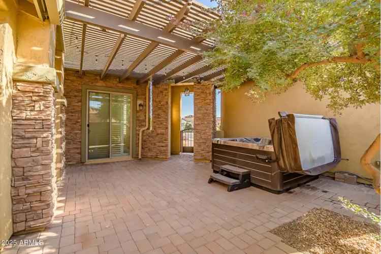 Single-family house For Sale in 17730, West Redwood Lane, Goodyear, Arizona