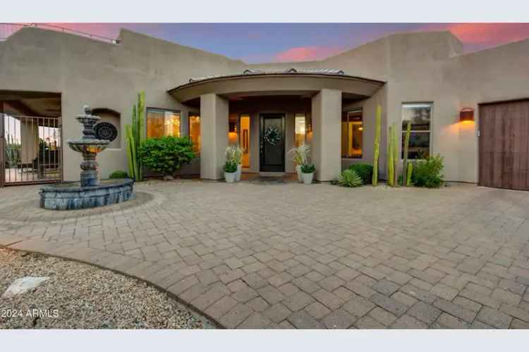 Single-family house For Sale in Scottsdale, Arizona