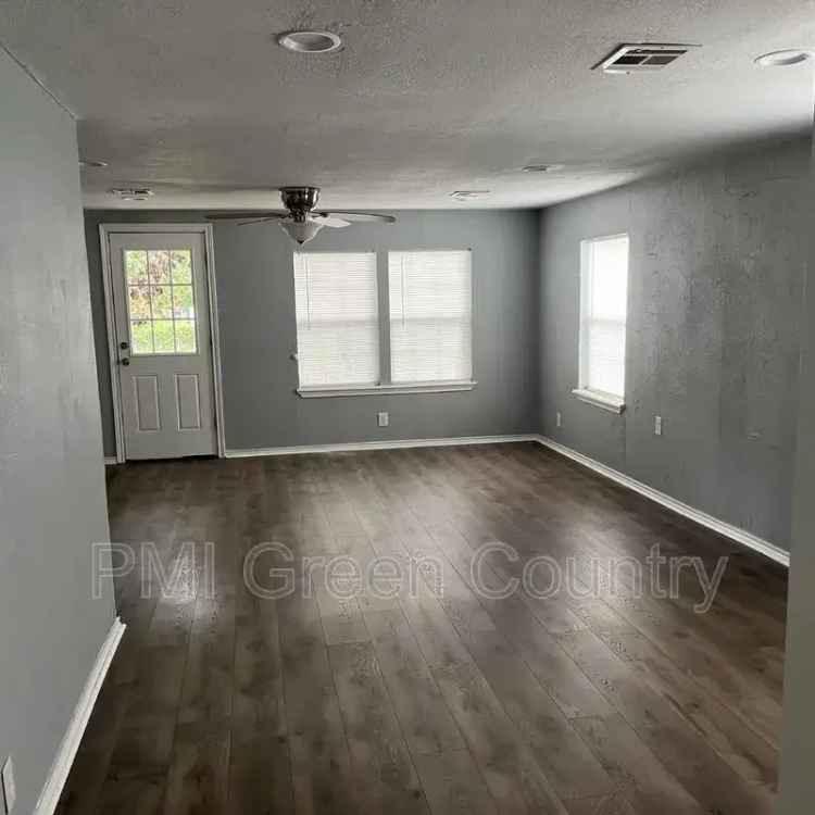 2 Bedroom 2 Bath Duplex in Claremore