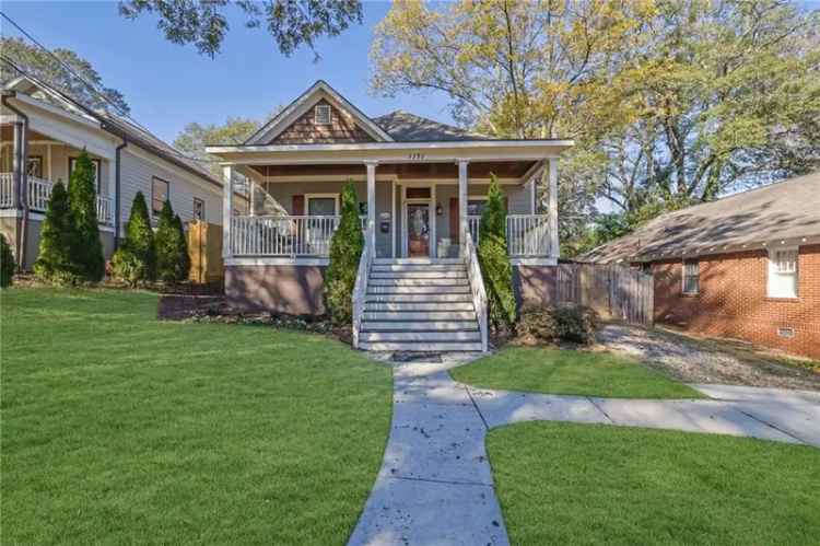 Single-family house For Sale in 1171, Oak Street Southwest, Atlanta, Georgia