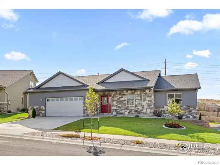 Single-family house For Sale in Greeley, Colorado