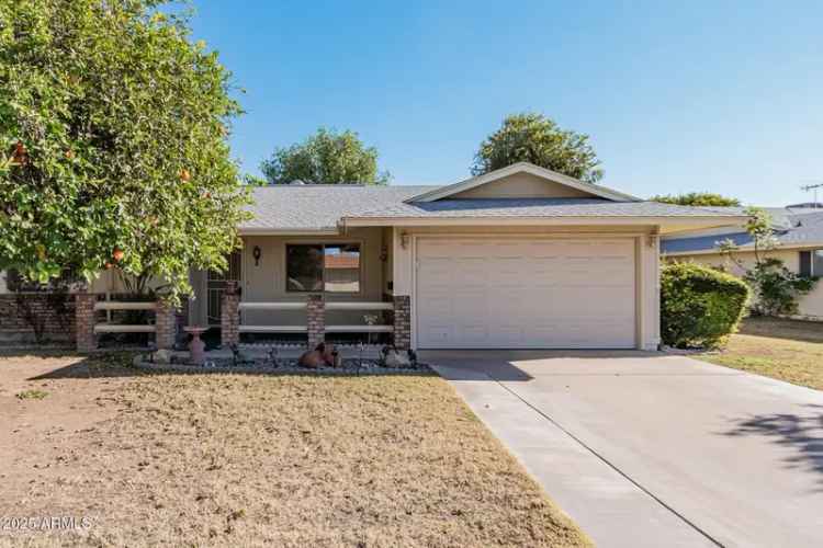 Single-family house For Sale in 10407, West Desert Forest Circle, Sun City, Arizona