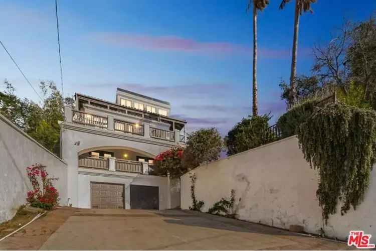 Single-family house For Sale in 4356, Hillview Drive, Unincorporated Santa Monica Mountains, California