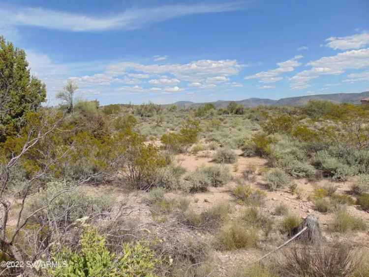 Land For Sale in Rimrock, Arizona