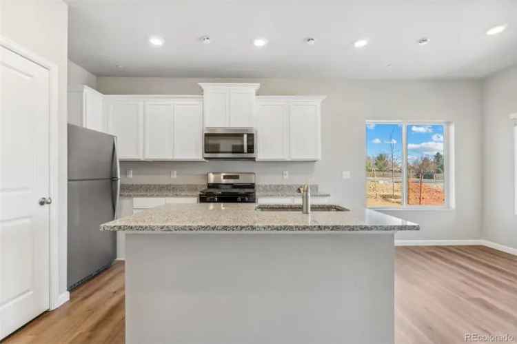 Monarch Plan Townhome 3 Bed 25 Bath Open Concept Granite Countertops