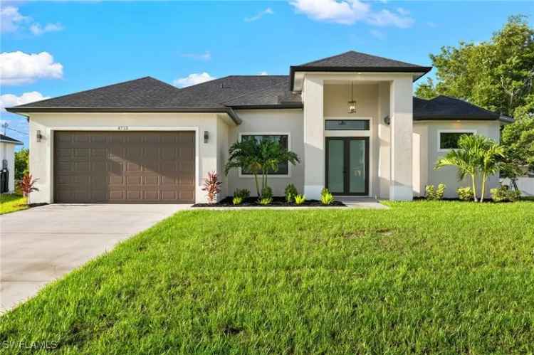 Single-family house For Sale in 4715, 6th Street West, Florida