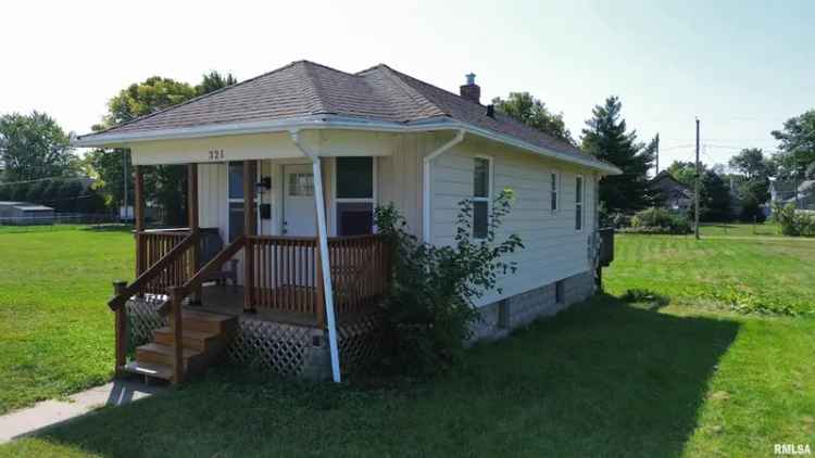 Single-family house For Sale in 321, 2nd Avenue North, Clinton, Iowa