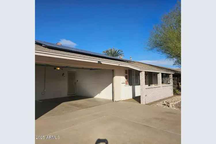 Single-family house For Sale in 10216, West Ironwood Drive, Sun City, Arizona