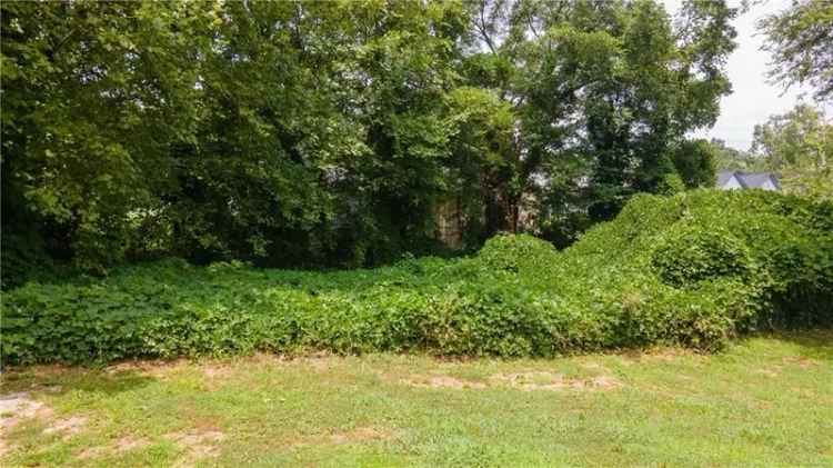 Land For Sale in 751, Neal Street Northwest, Atlanta, Georgia