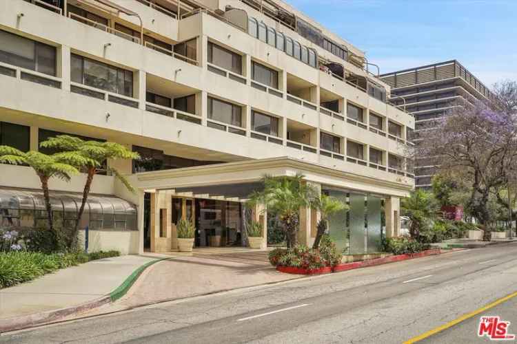 Condo For Sale in 121, South Hope Street, Los Angeles, California