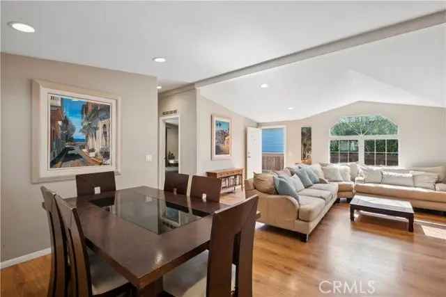 Single-family house For Sale in 30802, Pacific Coast Highway, Laguna Beach, California