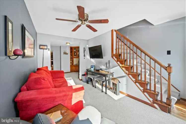 House For Sale in New Castle, Delaware