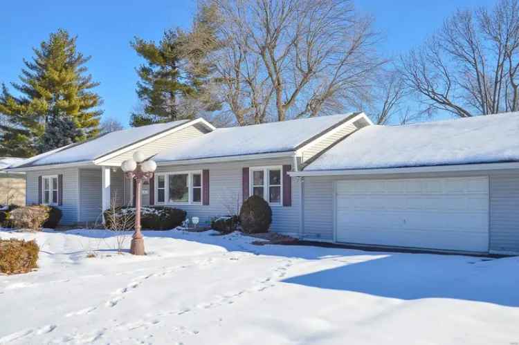 Single-family house For Sale in 2832, Michigan Avenue, Granite City, Illinois