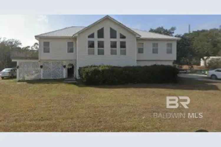 Single-family house For Sale in Gulf Shores, Alabama