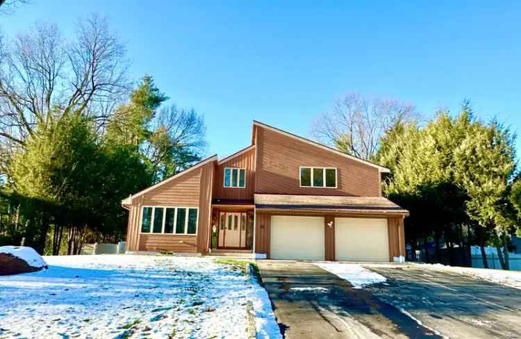 Single-family house For Sale in 62, Andreis Trail, South Windsor, Connecticut