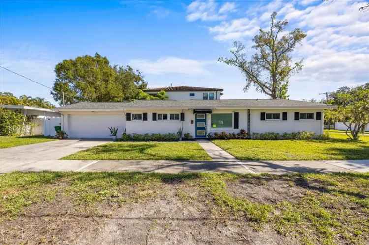 Single-family house For Sale in 218, South Gardenia Avenue, Tampa, Florida