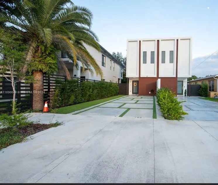 Condo For Sale in 2033, Southwest 62nd Avenue, West Miami, Florida