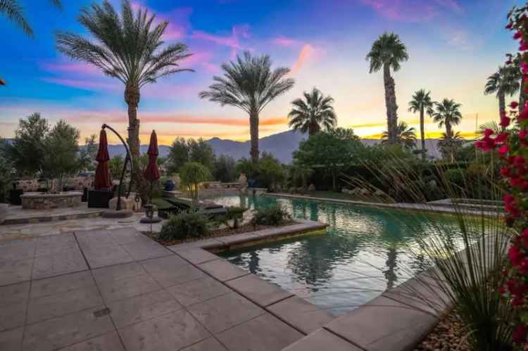 Single-family house For Sale in La Quinta, California