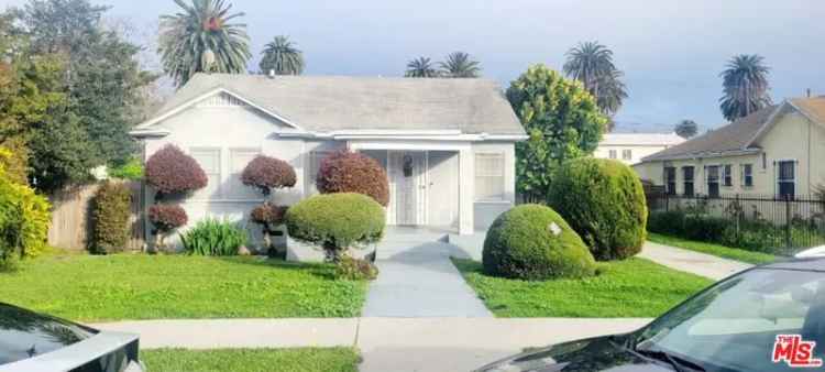 Single-family house For Sale in Los Angeles, California