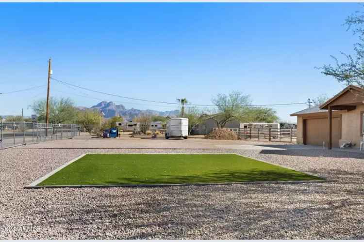 Single-family house For Sale in 3165, West Foothill Street, Apache Junction, Arizona