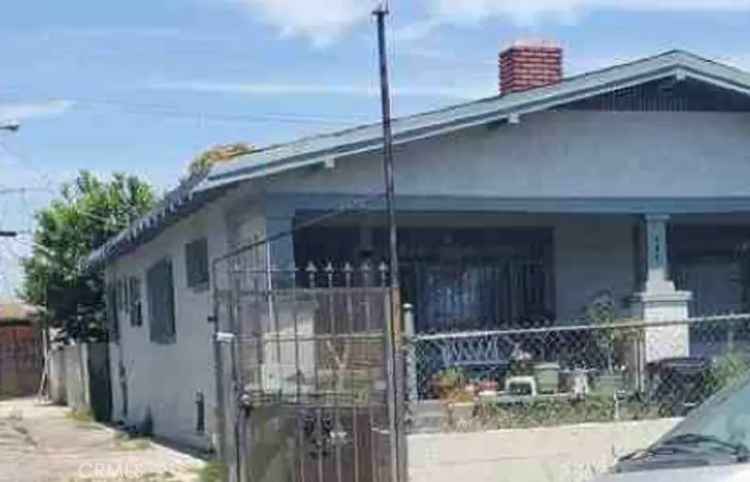 Multi-family house For Sale in Los Angeles, California