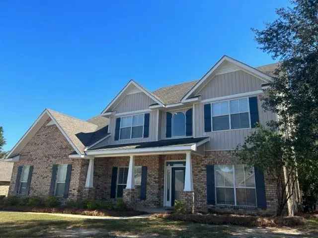 Single-family house For Sale in Tillmans Corner, Alabama