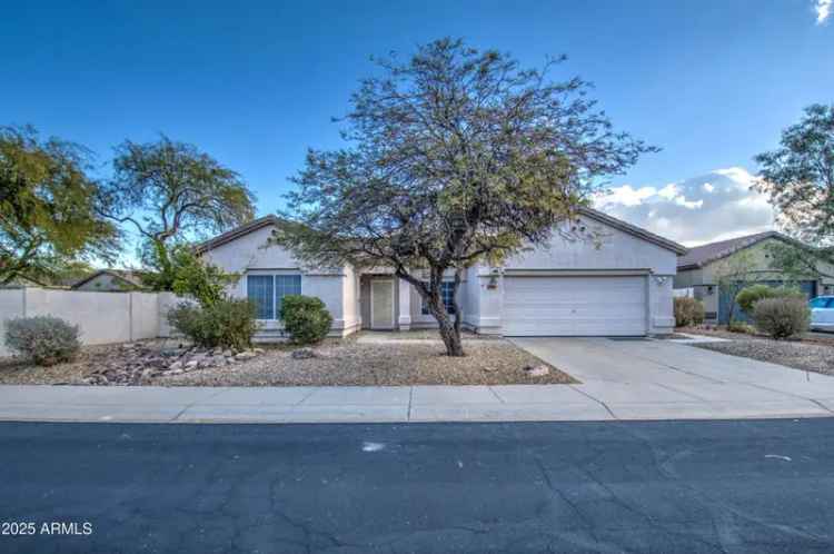 Single-family house For Sale in 14905, West Dovestar Drive, Surprise, Arizona