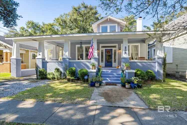 Single-family house For Sale in Mobile, Alabama