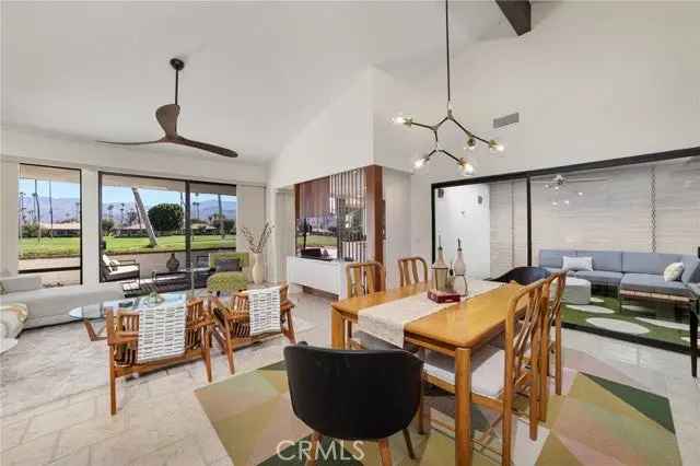 Condo For Sale in 123, Avenida Las Palmas, Rancho Mirage, California