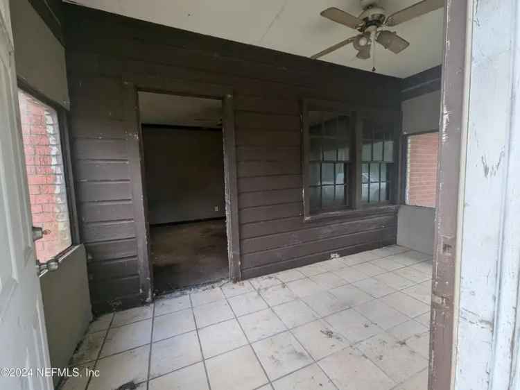 Single-family house For Sale in 1026, Dixon Street, Jacksonville, Florida