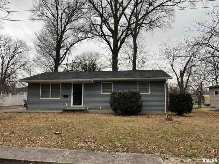 Single-family house For Sale in 410, South Aikman Street, Marion, Illinois