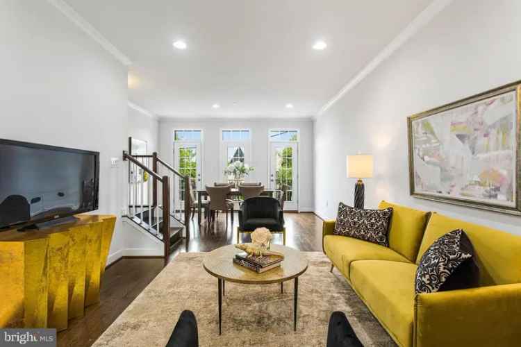 House For Sale in Washington, District of Columbia