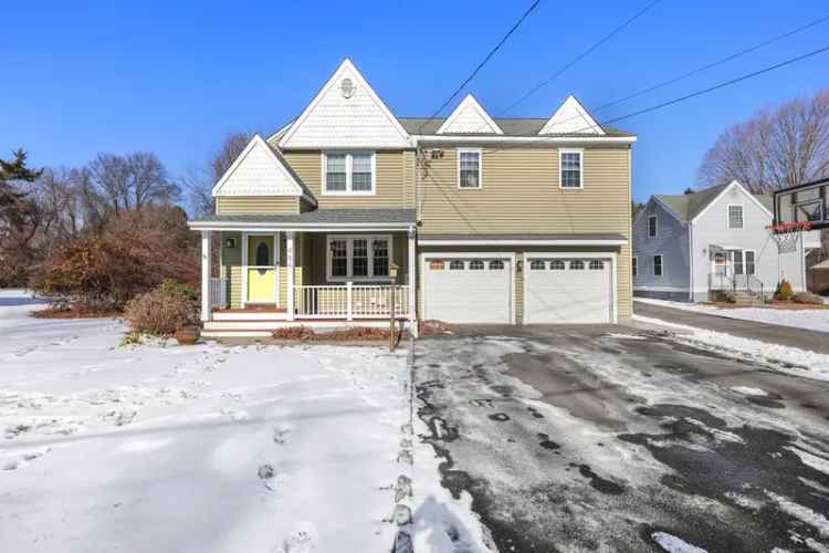 Single-family house For Sale in 454, West Avenue, Milford, Connecticut