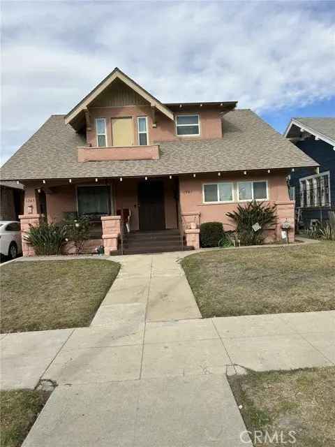 Multi-family house For Sale in Los Angeles, California